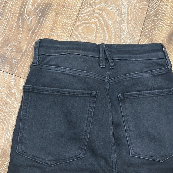 Good American Good Waist Crop Jean - Picture 10 of 10